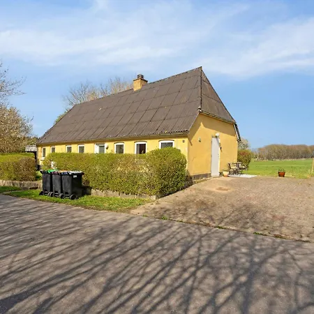 别墅 Cozy Near Lillebaelt