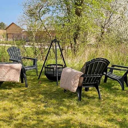 Βίλα Cozy Near Lillebaelt Haderslev